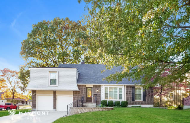 8732 Mackey Street - 8732 Mackey Street, Overland Park, KS 66212