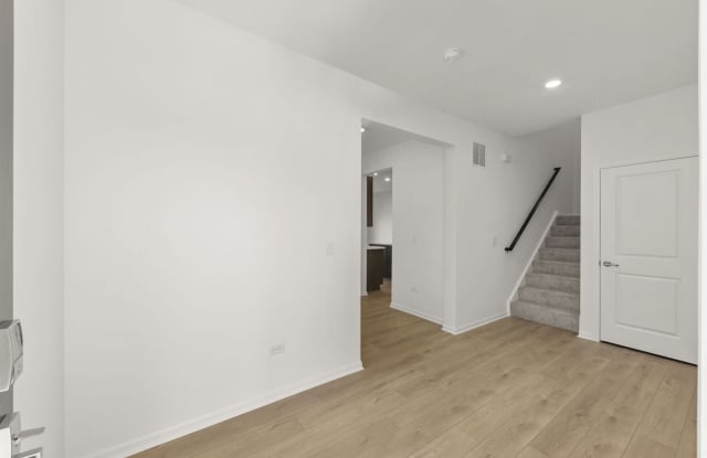7705 Nightshade Lane Gallery 3