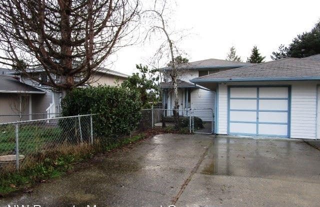 9102 11th Pl W - 9102 11th Place West, Everett, WA 98204