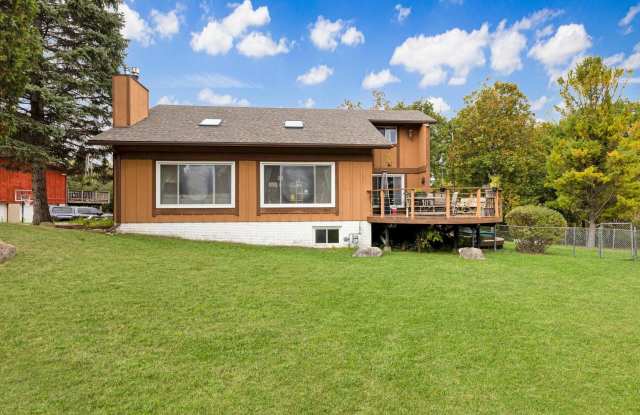 4400 Valley Rd - 4400 Valley Road, Caledonia, WI 53405