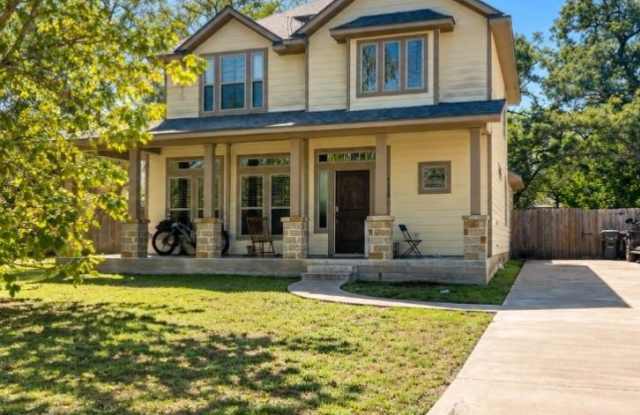 1208 Neal Pickett Drive Gallery 1