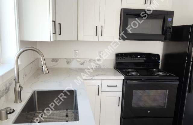 Newer 1 Bedroom 1 Bath Home near Historic Folsom Gallery 4