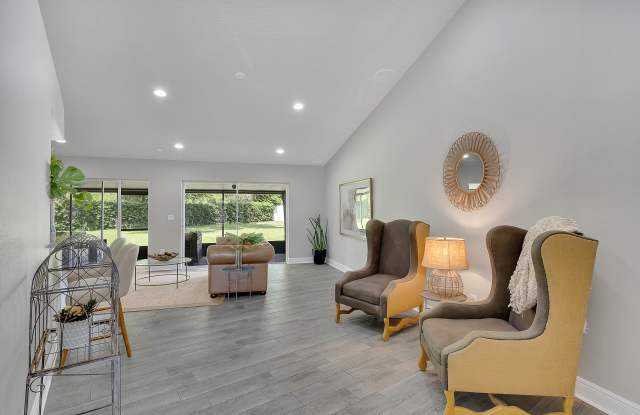 13224 Pine Creek Circle Gallery 2