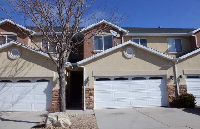 **Move-In Discount** 3 bedroom, 2.5 Bath Town home photos photos