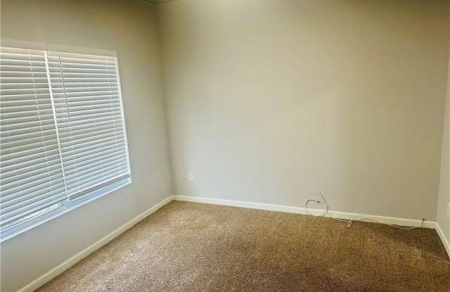 6078 Oak Bend Court Gallery 3