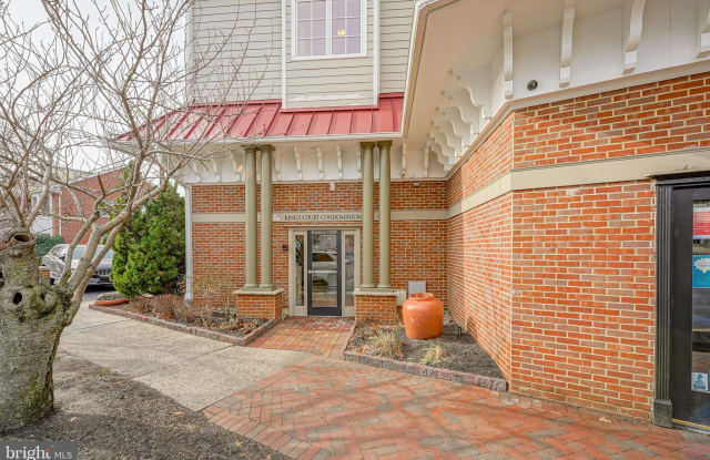 30 KINGS COURT - 30 Kings Court, Haddonfield, NJ 08033