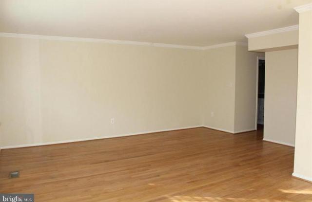 7833 HEATHERTON LN Gallery 4