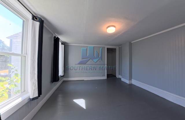 4 Glenwood Avenue - D Gallery 4
