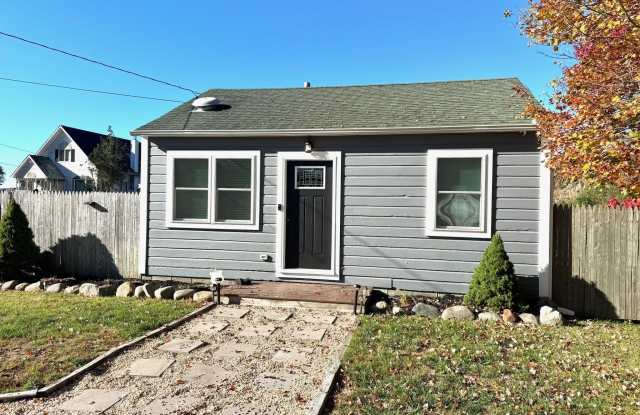 28 Sheridan Drive photos photos
