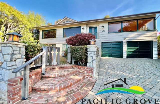 Lovely Ocean View Home Available October 15, 2026! Gallery 1