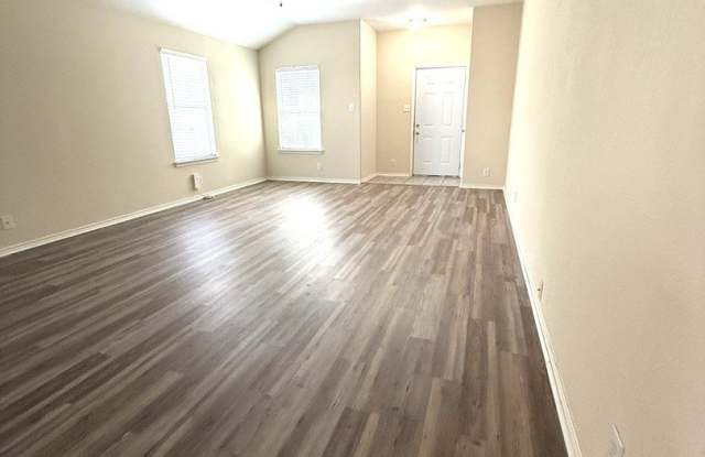 6641 Charles Fld Gallery 3