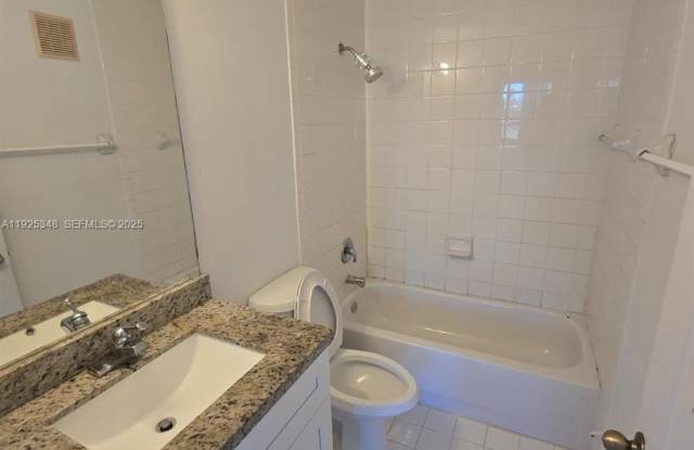 4415 SW 160th Ave photos photos