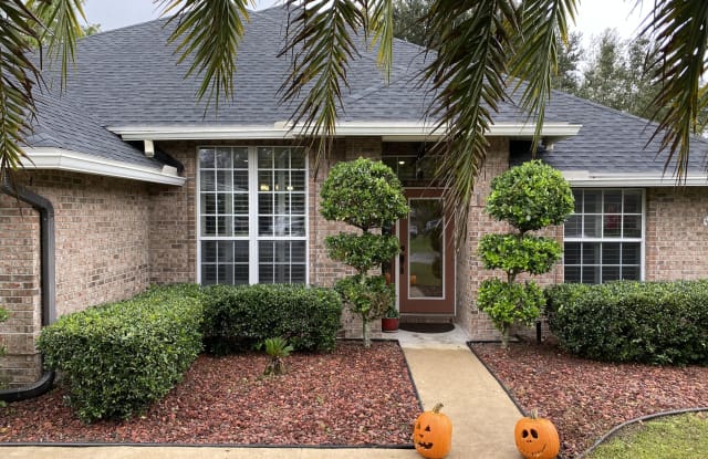 8738 EDGEBROOK CT - 8738 Edgebrook Court, Jacksonville, FL 32244