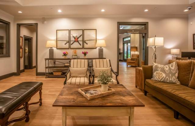 Park Ridge Gallery 3