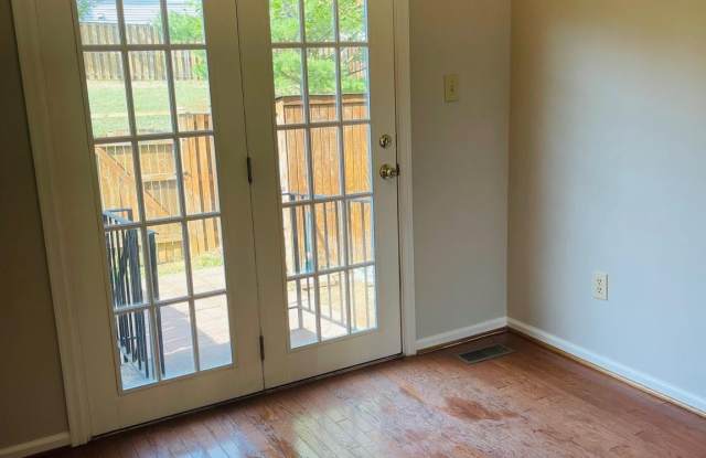 4462 REGALWOOD Terrace Gallery 4