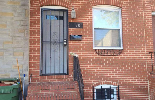 3 Bedroom 1 Bathroom Townhouse photos photos