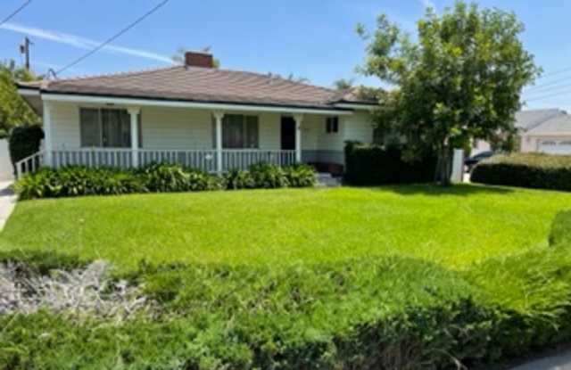 Beautifully Renovated House In Prime Arcadia With Pool - 1626 South 1st Avenue, Arcadia, CA 91006