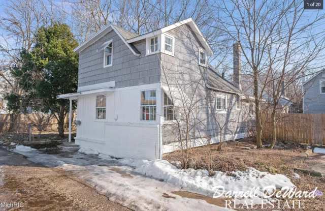 1041 Hermitage St Se photos photos