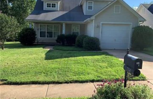 734 Ablow Drive - 734 Ablow Drive, Matthews, NC 28105