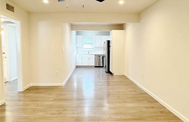5014 San Jacinto Street Gallery 3