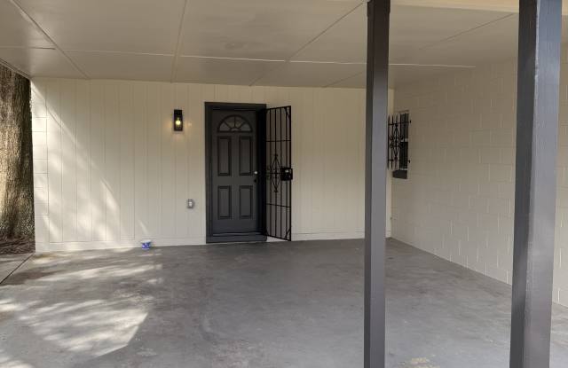 1512 Hernandes Dr Gallery 3