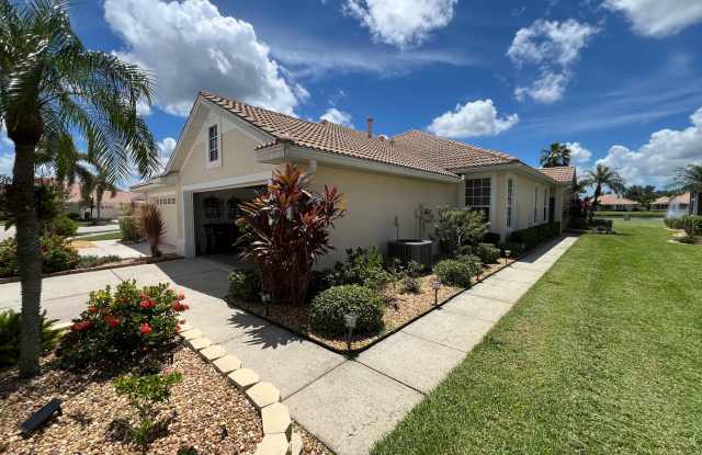 Short Term Rental ** Available 10/1/25 ** 2 Bed/2 Bath Coach Home ** Heron Creek ** $4,400/mo **Transferrable Golf Membership photos photos