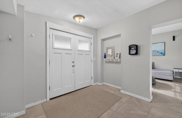 1255 Waverly Drive Gallery 4