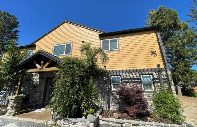 Magalia-2 bed 2 bath, second story duplex, new custom construction-executive style home photos photos