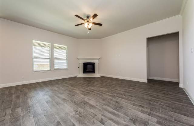 3018 Comal Court Gallery 4