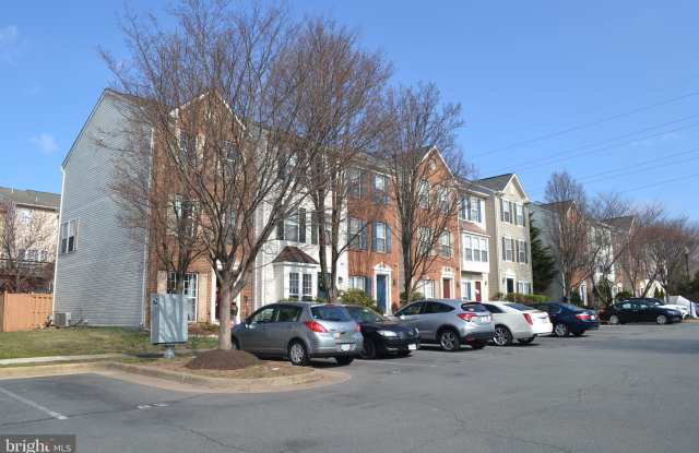 21075 PICKERELWEED TERRACE Gallery 2