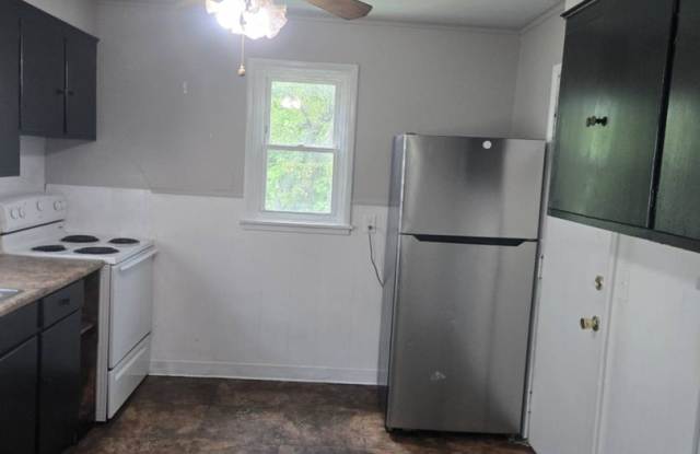 205 Helen St. photos photos
