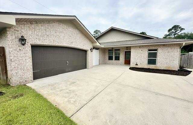 1180 French Quarter Way - 1180 French Quarter's Way, Wright, FL 32547