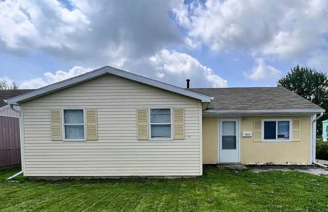 1009 East Havens Street photos photos