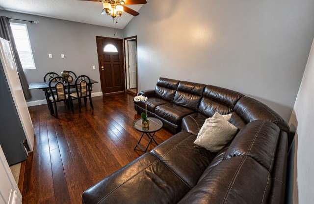 8816 Lilienthal Ave photos photos 8816 Lilienthal Ave photos photos