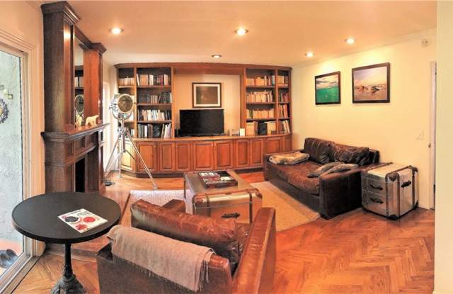 28 Valley View Gallery 3
