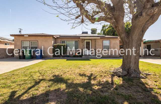 3 Bedroom/1 Bath Home with Solar - $1895 per month! photos photos