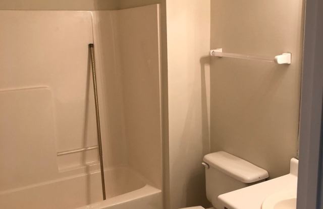 Coming soon 2 bedroom with 2 Bathroom Condo Gallery 4