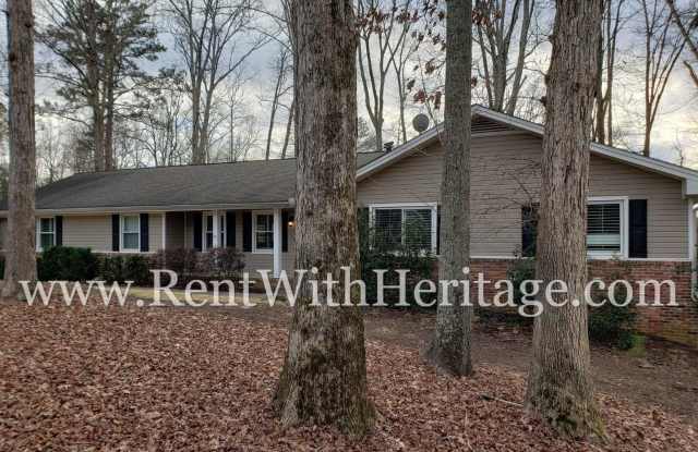 GORGEOUS BRICK RANCH /PARTIAL BASEMENT/ PRESTIGIOUS INDIAN HILLS IN EAST COBB COUNTRY CLUB COMMUNITY/ TOP RANKED SCHOOLS photos photos