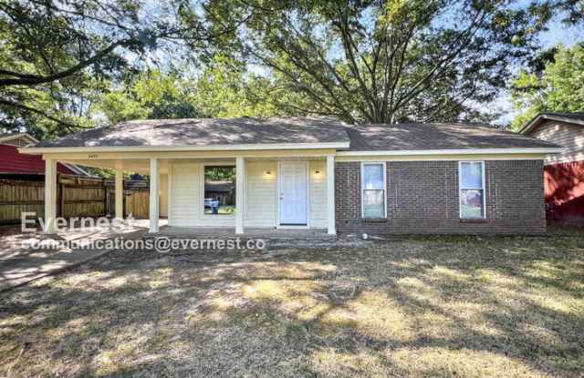3095 Forest Glen Drive photos photos