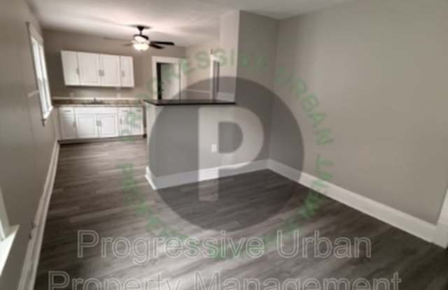15619 School Avenue - Upstairs Gallery 4