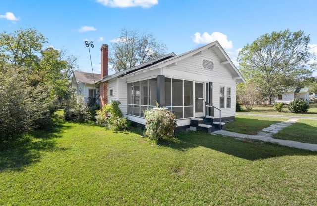 2 Finch St. Portal, GA - 2 Finch Street, Portal, GA 30450