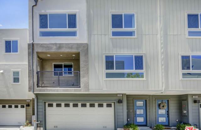 5263 N Rainier Way Gallery 2
