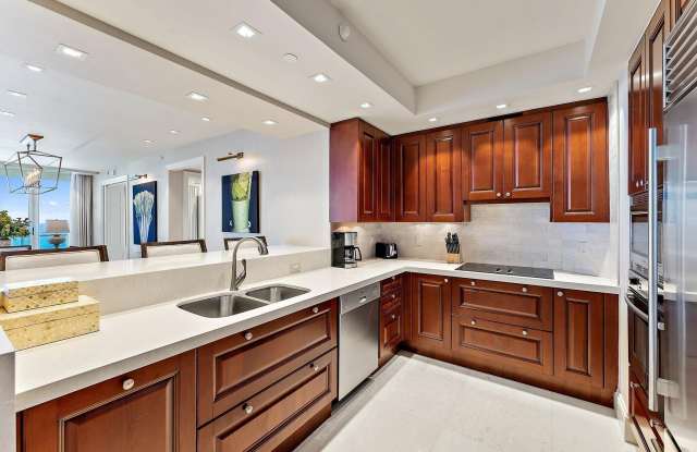 2700 N Ocean Drive Gallery 2
