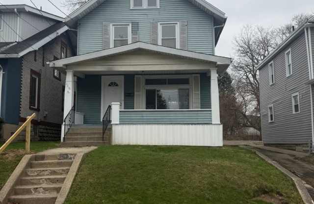 3 Bed 1 Bath with 2 car garage photos photos