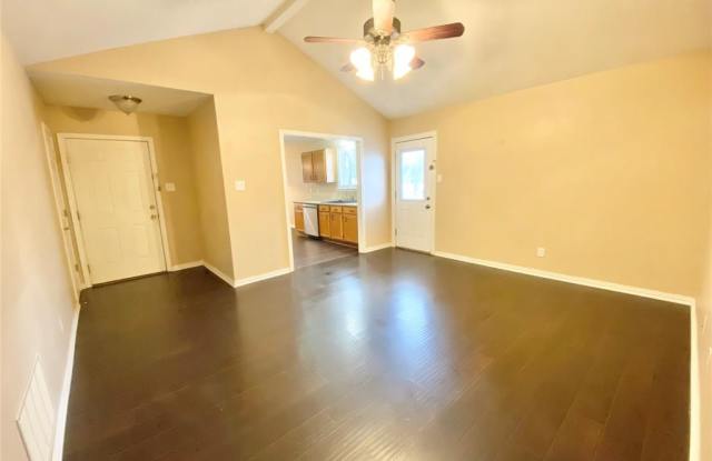 6310 Royal Springs Drive Gallery 2