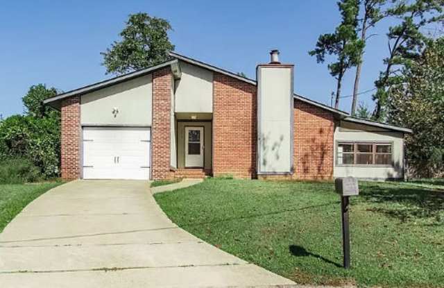 6414 Hollyhock Ct - 6414 Holly Hock Court, Fayetteville, NC 28303