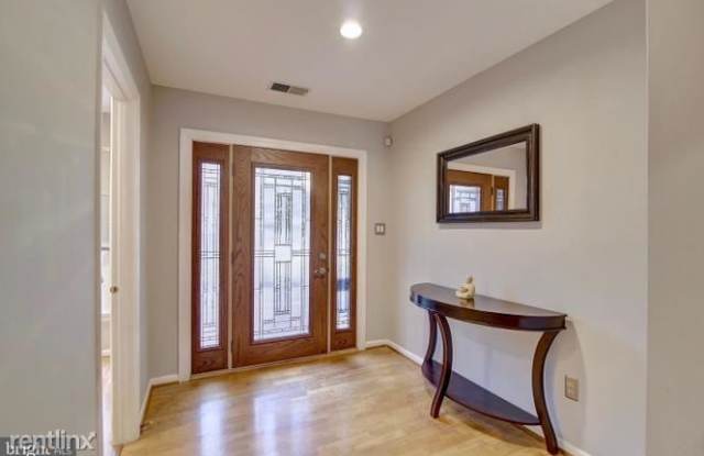 3500 Redwood Ct Gallery 2