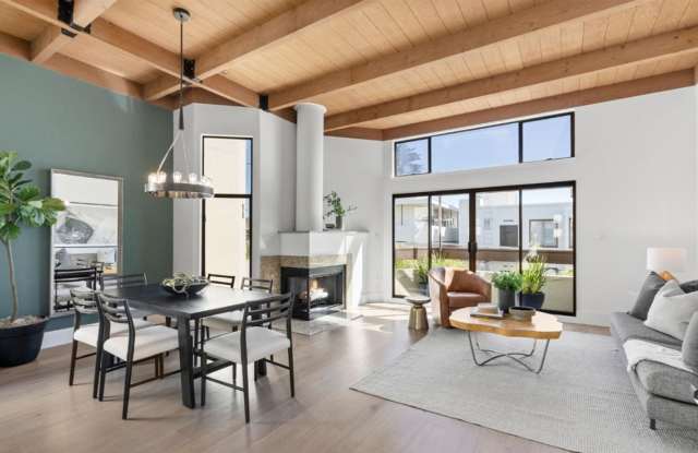 Charming Two Bedroom Condo in Mission Dolores - Please Contact for Showing Availability! Gallery 4