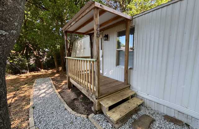 Great Location!! Quiet Neighborhood!! photos photos