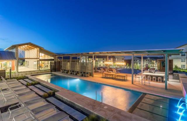 6408 Rialto Blvd - 6408 Rialto Boulevard, Austin, TX 78735